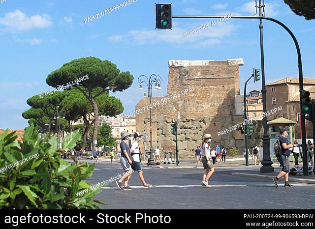 18 July 2020, Italy, Rom: Only a few people are on the streets at the Kaiserforen near the city information office. The number of foreign tourists in Italy's...