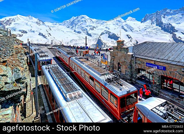 Summit station Gornergrat 3089 m of the rack railway in front of Monte Rosa group with Dufourspitze 4634 m and Liskamm 4527 m, Zermatt, Matter valley, Valais