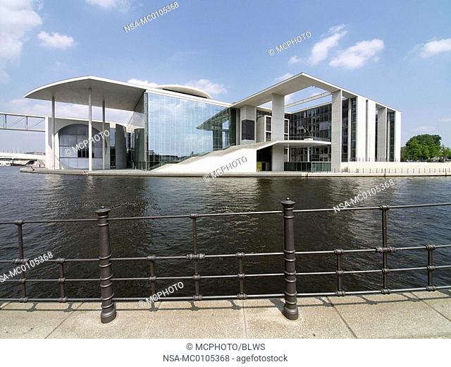 Berlin, Marie Elisabeth Lueders house, Spree bank, Band des Bundes, architect Stephan Braunfels