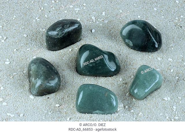 Aventurine semi-precious stones esotericism cut out object