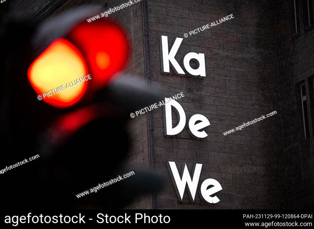 29 November 2023, Berlin: View of the KaDeWe lettering on an exterior wall. Signa Holding GmbH, owned by Austrian real estate and retail entrepreneur Benko