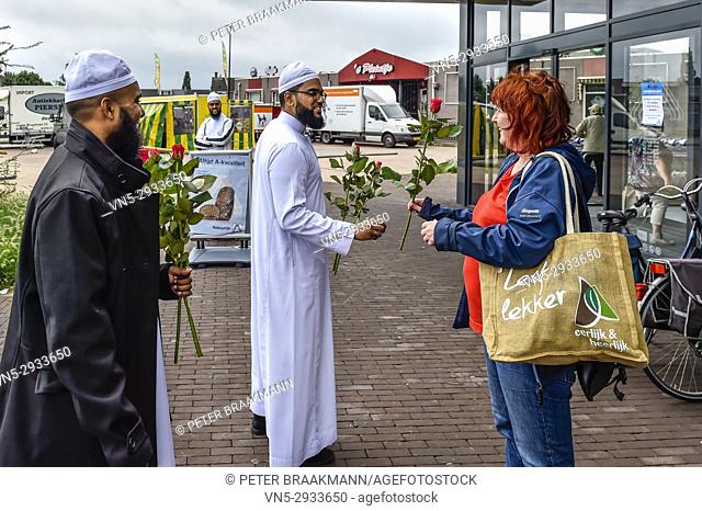 St Willebrord - Young Muslims of the Hijaz community are talking to Willebrord's population, the reason for which is that high percentage of Pvv is attached