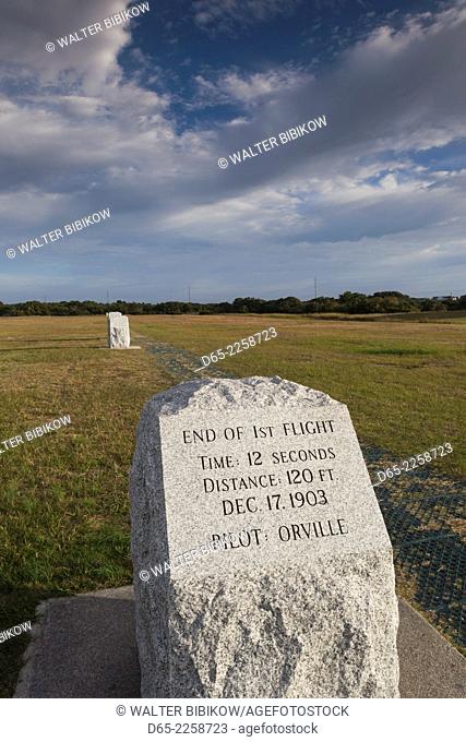 USA, North Carolina, Kill Devil Hills, Wright Brothers National Memorial, stone marker for the first successful manned flight