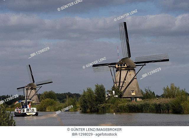 Kinderdijk, polder mills, South Holland, Holland, Netherlands, Europe