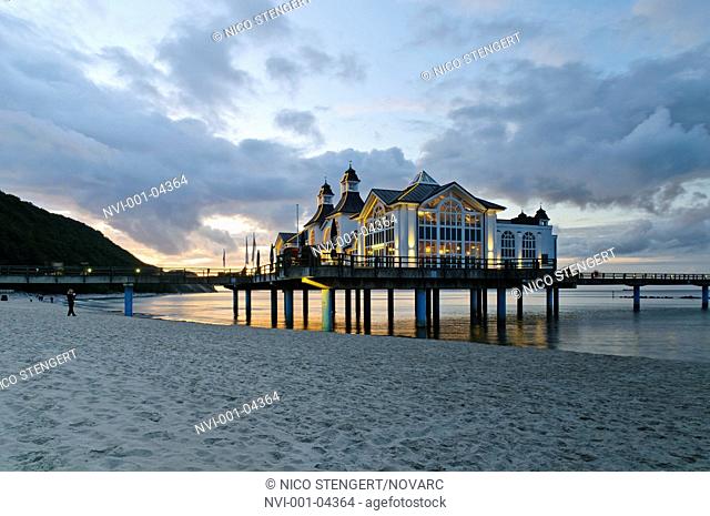 Historic pier with restaurant, Baltic resort Sellin, Baltic sea, Ruegen island, Mecklenburg-Western Pomerania, Germany, Europe
