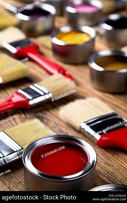 Painting tools and accessories for home renovation