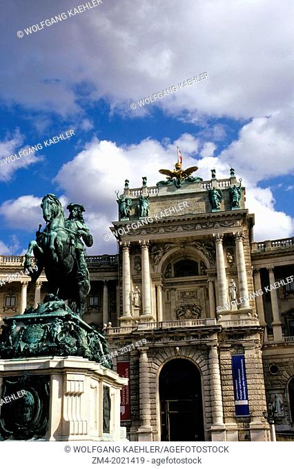 AUSTRIA, VIENNA, HOFBURG PALACE, SQUARE OF THE HEROES, MONUMENT TO EUGENE OF SAVOY