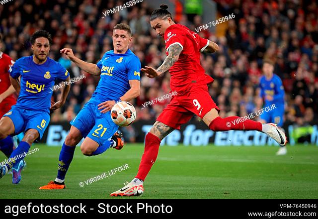 Union's Alessio Castro-Montes and Liverpool's Darwin Nunez fight for the ball during a match between Belgian soccer team Royale Union Saint Gilloise and English...