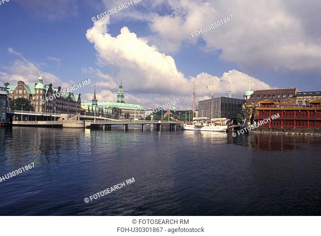 Copenhagen, Denmark, Scandinavia, Sjaelland, Europe, Canal in the scenic city of Copenhagen. Christiansborg Palace in background