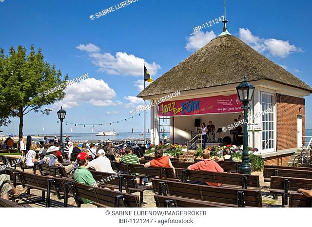 Jazz goes Foehr, bandshell on the barrier beach promenade, Wyk, Foehr, North Frisia, Schleswig-Holstein, Germany