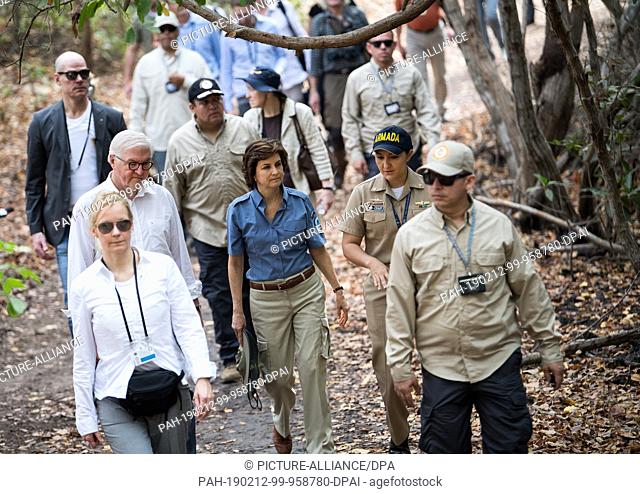 12 February 2019, Colombia, Cartagena: President Frank-Walter Steinmeier (2nd row left) is shown around the maritime national park ""Corales del Rosario y de...