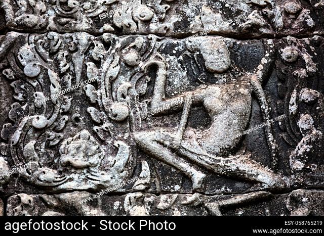 Bas-relief of the apsara in temple of Bayon