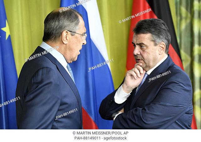The Russian foreign minister Sergey Lavrov (L) at the meeting of G20 foreign ministers with his German counterpart Sigmar Gabriel (SPD) in Bonn, Germany
