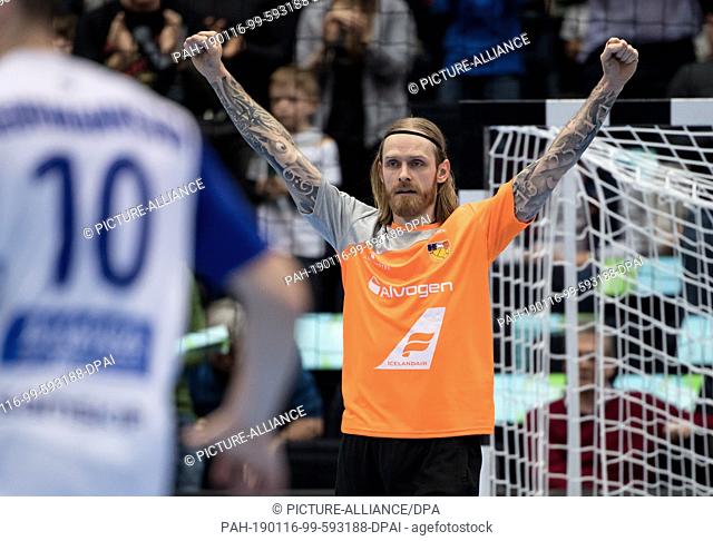 16 January 2019, Bavaria, München: Handball: World Cup, Japan - Iceland, preliminary round, Group B, 4th matchday in the Olympic Hall