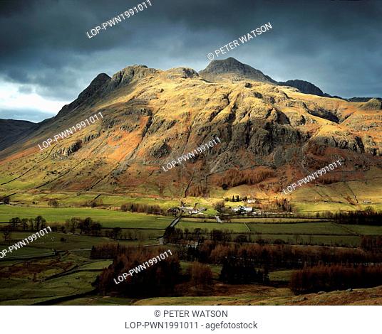 England, Cumbria, Great Langdale. Looking across the remote and rugged Langdale Valley in the Lake District