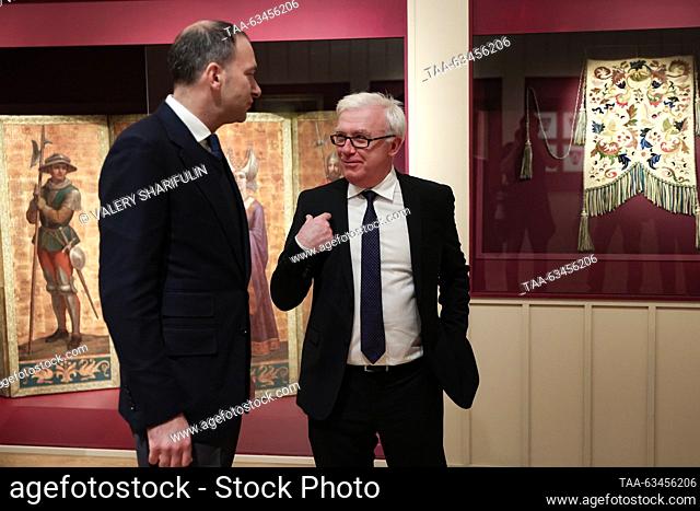 RUSSIA, MOSCOW - OCTOBER 17, 2023: Roman Kovrikov (L), acting general director at the Peterhof State Museum Reserve, and Alexei Levykin