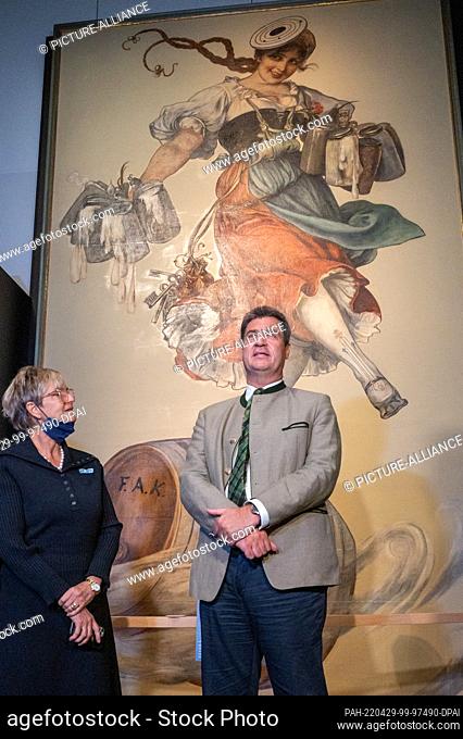 29 April 2022, Bavaria, Regensburg: Markus Söder, (CSU) Prime Minister of Bavaria, and Gloria von Thurn und Taxis stand in front of the painting...