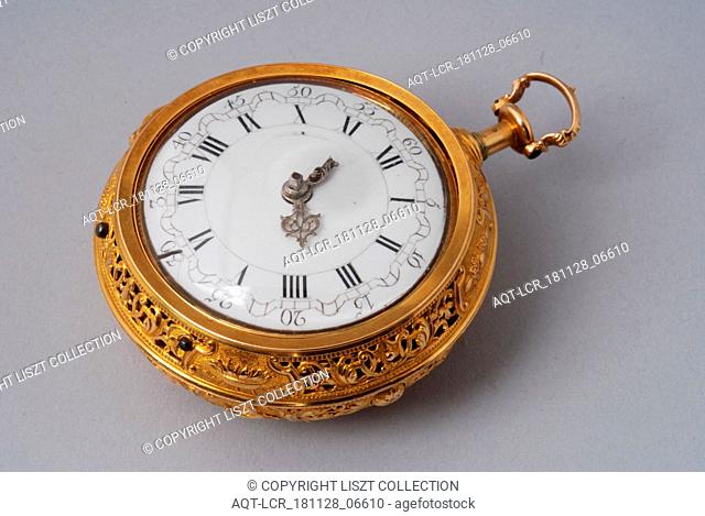 William Gib Junior, Pocket watch with golden ajour outside cabinet, ajour inner case with inset inside shell and dust case on movement, enamel dial