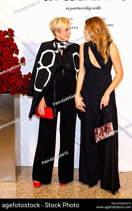 Princess Laurentien of The Netherlands and Countess Eloise arrive at the Stedelijk Museum in Amsterdam , on November 15, 2023