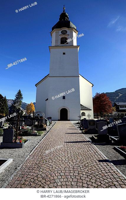 Church, St. Nicholas Parish Church with cemetery, exterior, Tannheim, Tannheim Valley, Tyrol, Austria