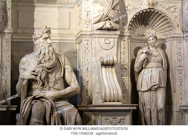 moses by michelangelo at san pietro in vincoli church in rome italy