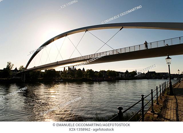 'Hoger Brug' Higher Bridge on the River Maas, Maastricht, Limburg, The Netherlands, Europe
