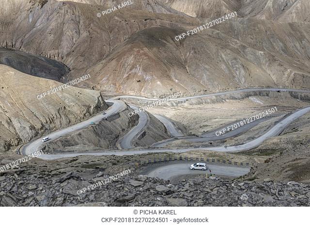 National highway 1D from Leh to Srinagar, Ladakh, Jammu and Kashmir, India, July 24, 2018. (CTK Photo/Karel Picha)
