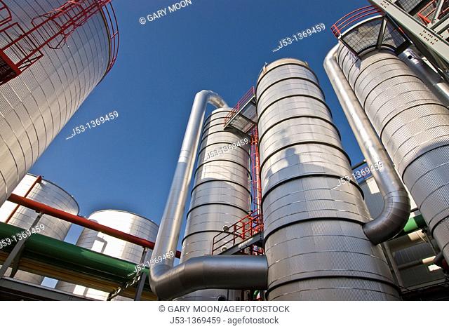Ethanol plant distillation process equipment with beer column, rectifier, side stripper, Richardton, North Dakota