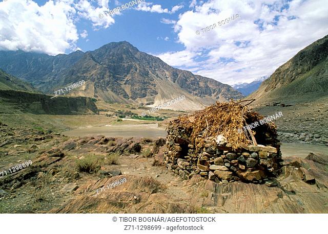 Pakistan, Northern Areas, Kohistan, Indus River Valley