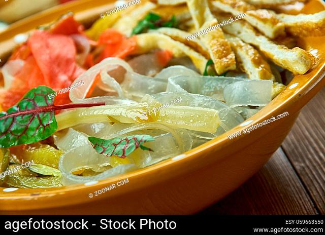 Ashlyamfu, starch noodles, Kyrgyz cuisine, Traditional assorted dishes, Top view