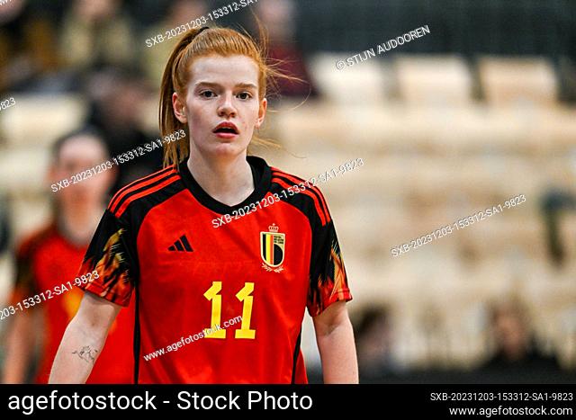 Lauren Meyers (11) of Belgium pictured during a futsal game between Belgium called Red Flames Futsal and North-Ireland , on Sunday 3 December 2023 in Roosdaal