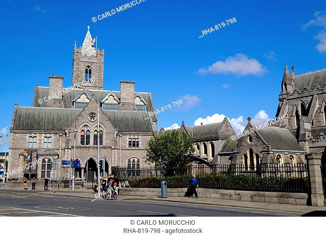 Christ Church Cathedral and the Synod Hall, the building that houses Dublinia, Dublin, Republic of Ireland, Europe