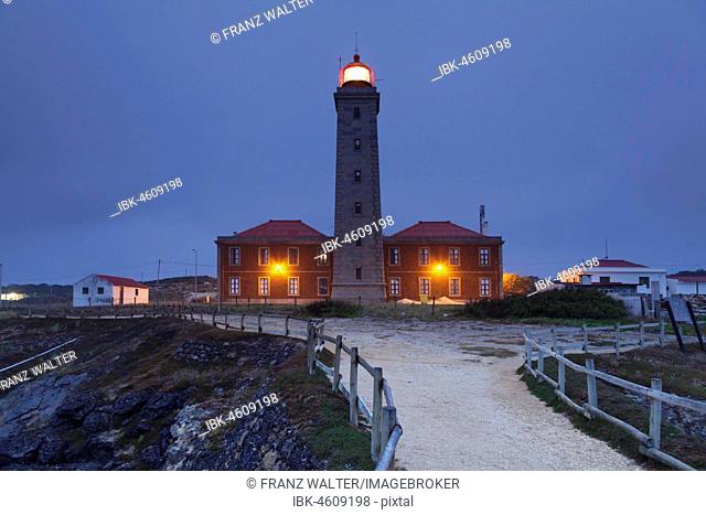 Lighthouse Farol Penedo da Saudade, Sao Pedro de Moel, Portugal