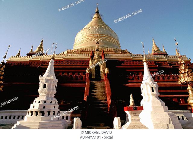 Myanmar - Bagan - Shwezigok Temple