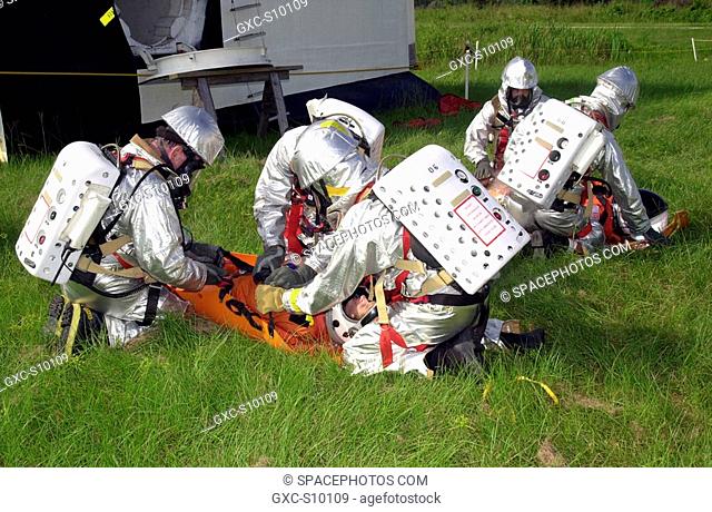 08/27/2002 - “Astronauts” were safely and successfully recovered from a “downed” Space Shuttle in a Mode VII contingency simulation led by Don Hammel