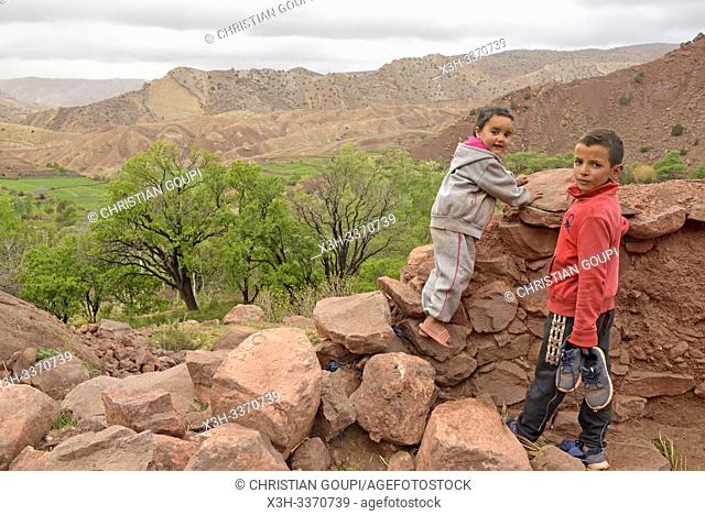 children of the village of Tighza, Ounila River valley, Ouarzazate Province, region of Draa-Tafilalet, Morocco, North West Africa