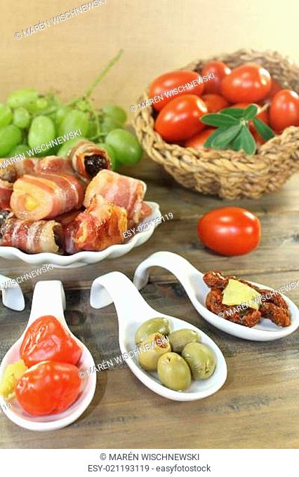 stuffed tapas with plums, figs, apricots and bacon