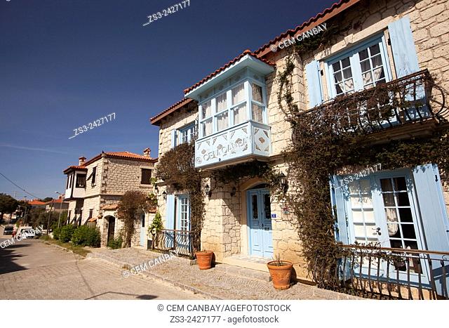 Traditional houses with balconies in Alacati town, the historic centre of Zeytineli Koeyue, Cesme, Izmir, Aegean Coast, Turkey, Europe