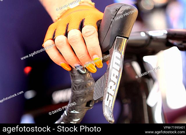 Illustration shows a close up on the hand of Dutch Lorena Wiebes ahead of the elite women road race at the UCI World Championships Cycling, in Glasgow, Scotland