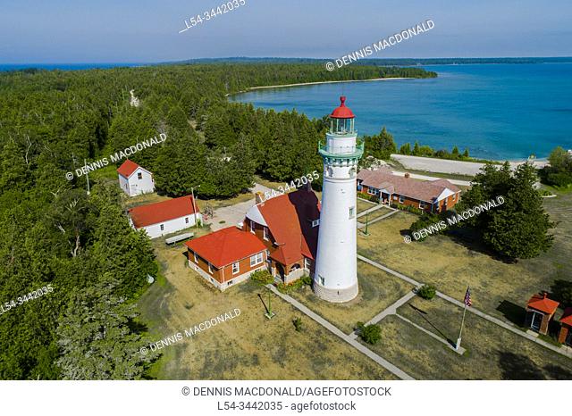 Seul Choix lighthouse Gulliver Michigan only choice lighthouse on lake michigan in upper peninsula