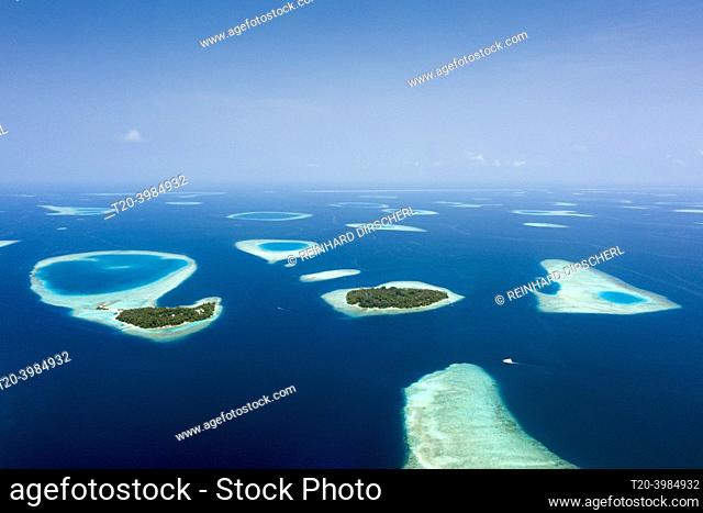 Vacation Island Villivaru and Biyaadhoo, South Male Atoll, Indian Ocean, Maldives