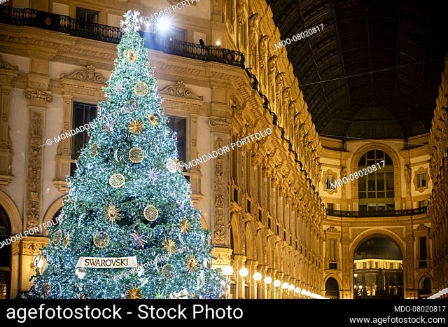 The secret lighting of the Christmas trees in central Milan to avoid the risk of gatherings during the Covid-19 emergency:the great Tree of the Gift in Piazza...