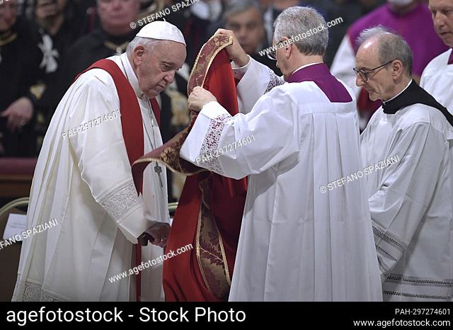 Pope Francis during the solemn mass to celebrate the feast of Saint Peter and Saint Paul with the new Cardinals and the new Metropolitan Archbishops in St...