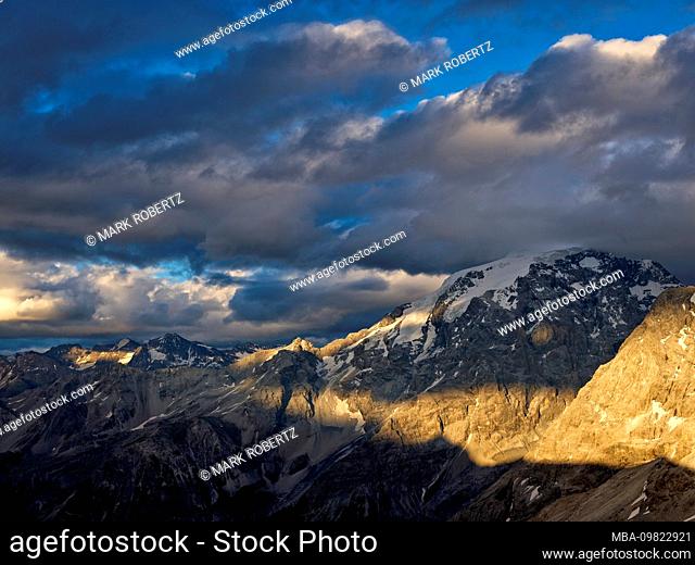 Stelvio Pass, Stelvio Pass, Prato allo Stelvio Pass, Vinschgau, South Tyrol, Lombardy, Italy, Ortler Alps, Alps, Stelvio National Park