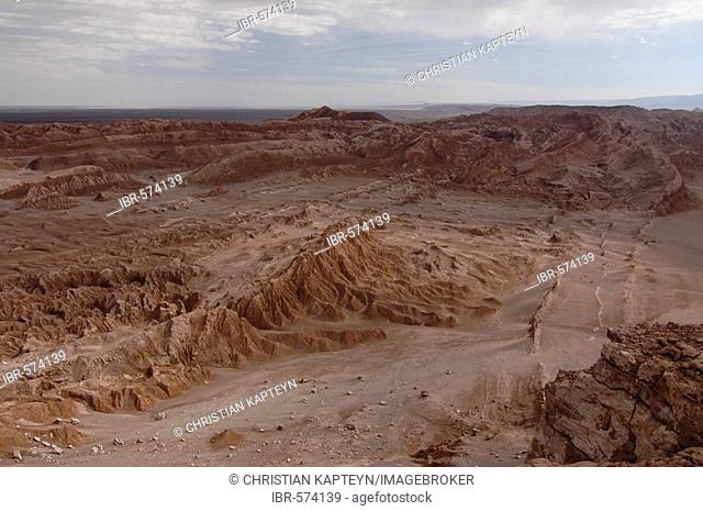 Valle de la Luna (Moon Valley), San Pedro, Atacama desert, Chile, South America