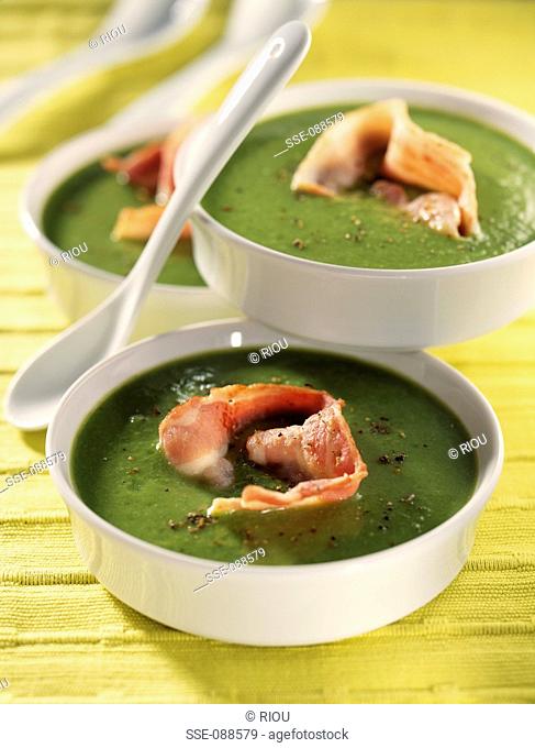 creamed pea soup with bacon