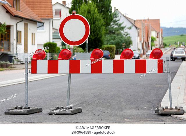 Road closure, Rhineland-Palatinate, Germany