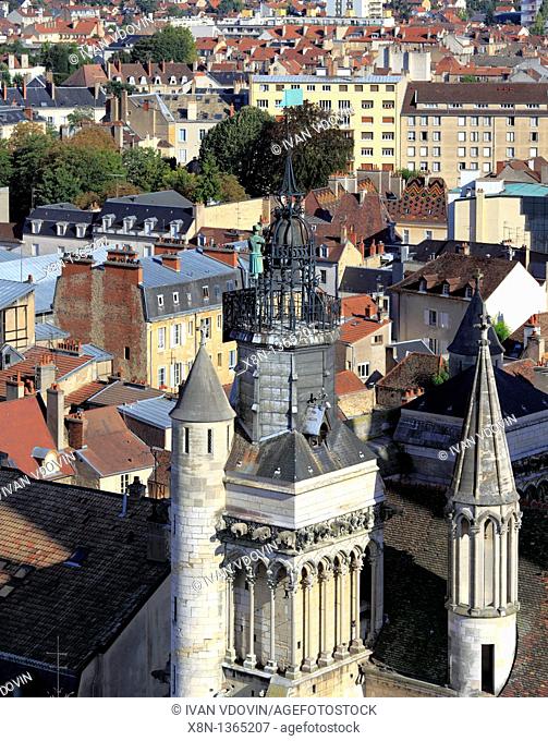 View of city from Philippe le Bon Tower, Dijon, Côte-d'Or departement, Burgundy, France