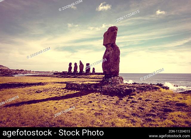 Moais statues, ahu tahai, easter island, Chile