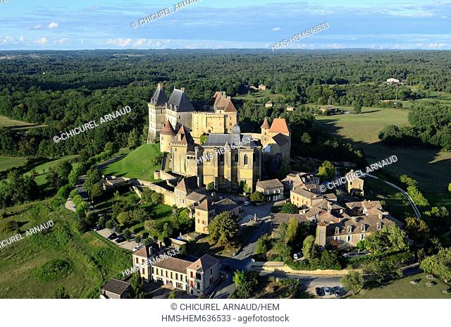 France, Dordogne, Perigord Pourpre, Biron Castle aerial view